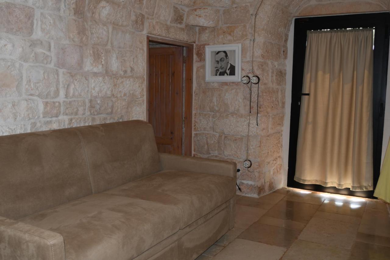 Trullo Bosco Libero Ostuni Exterior foto