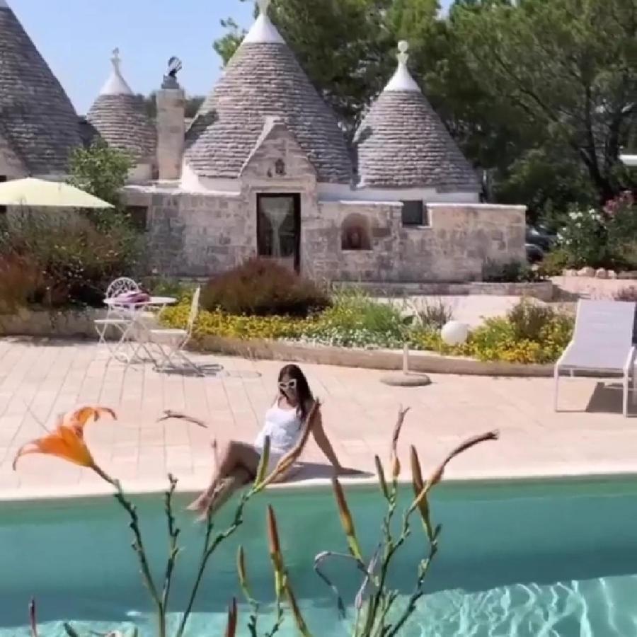 Trullo Bosco Libero Ostuni Exterior foto