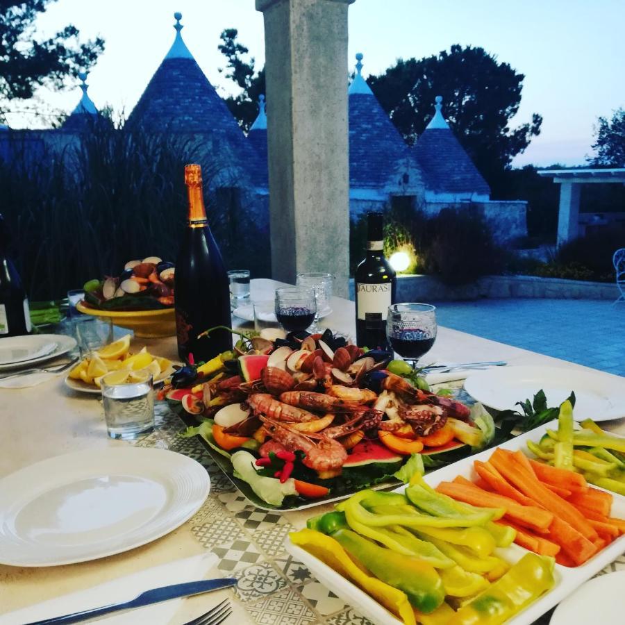 Trullo Bosco Libero Ostuni Exterior foto